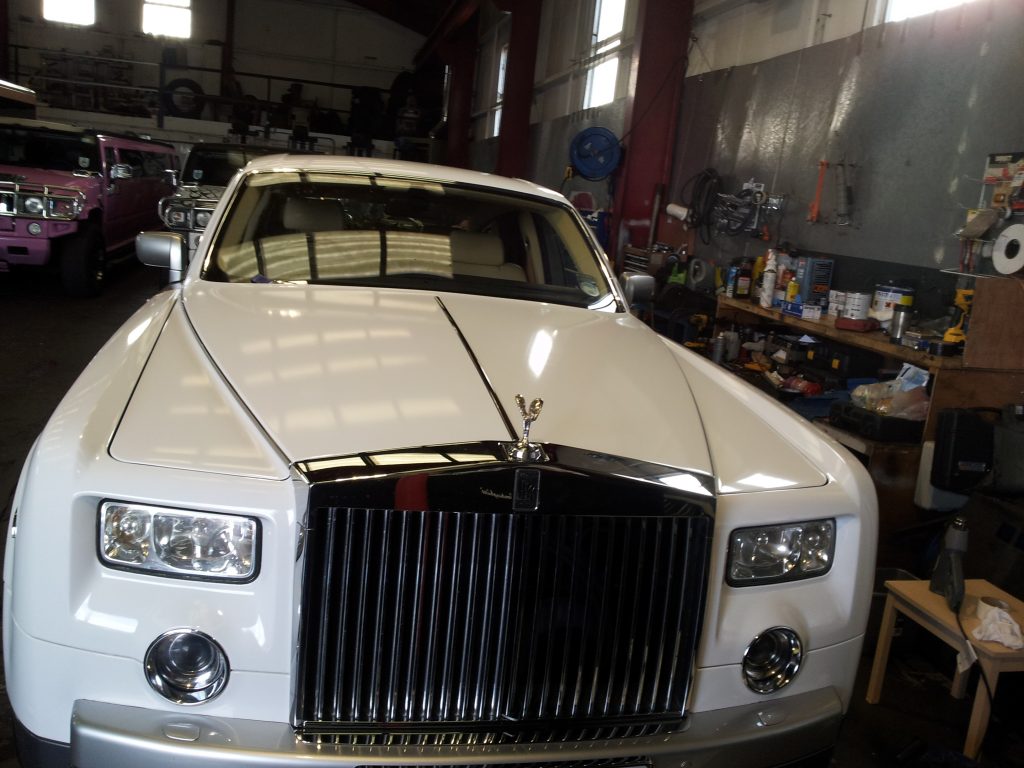 Rolls Royce front